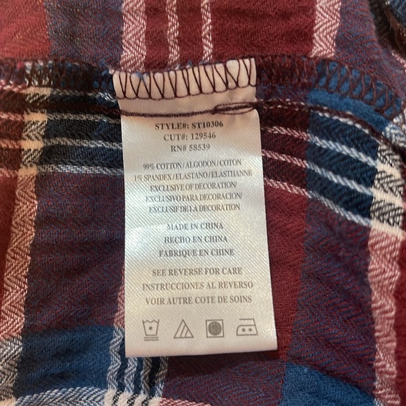 KUT from the Kloth Dual Pocket Plaid Button Down Shirt Medium Snap Up - Picture 7 of 7